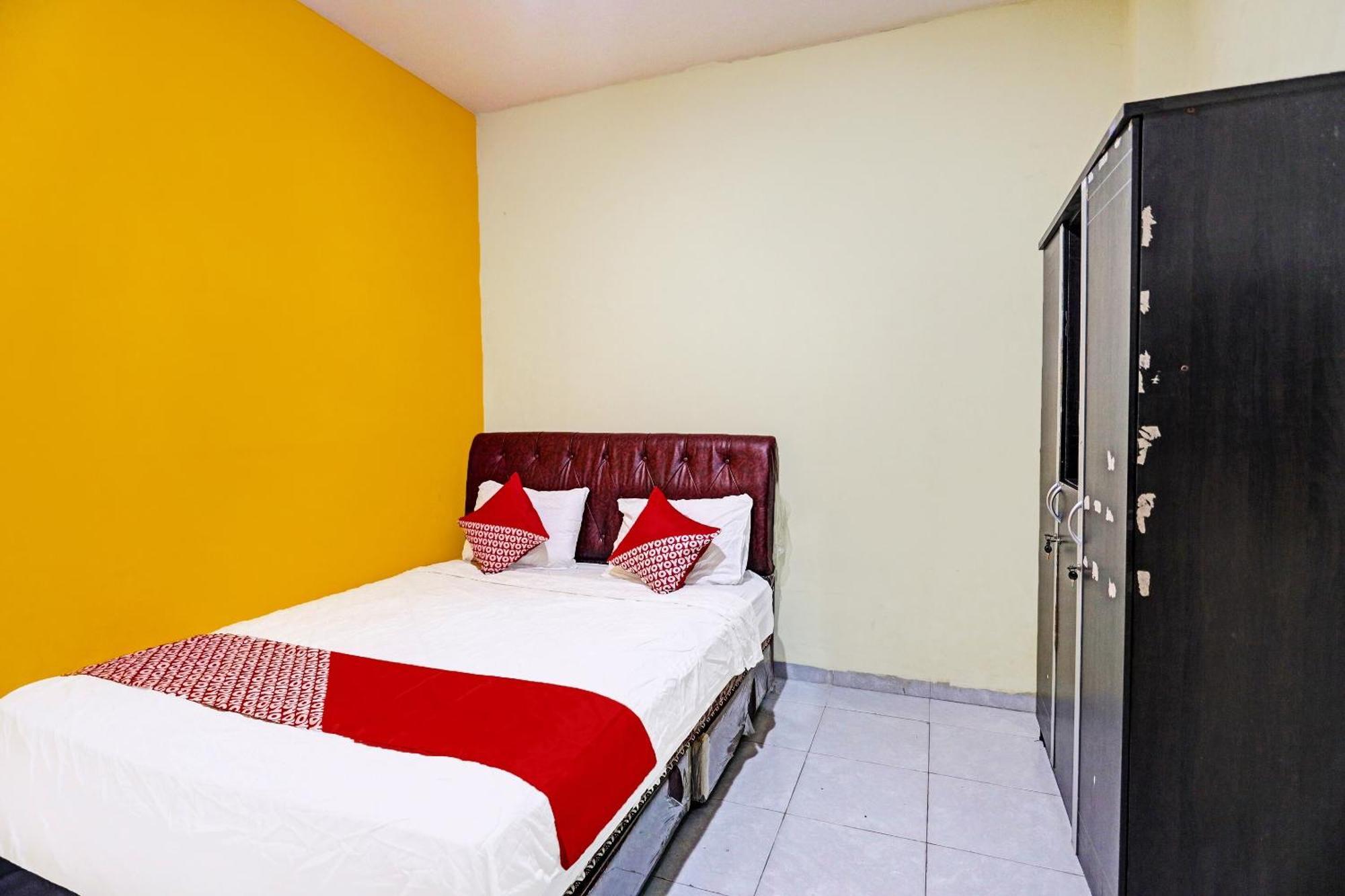 Oyo 92322 Hasan House Syariahnearpelabuhan Feri Harbor Bay Nagoya Exterior foto